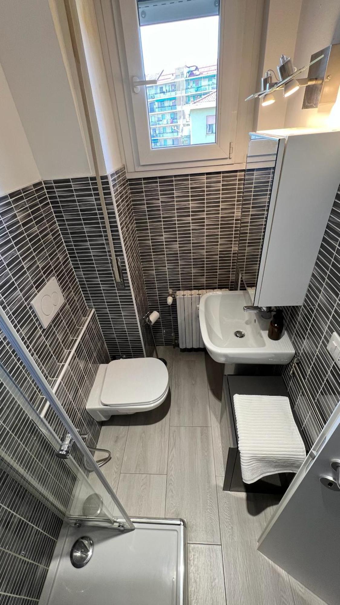 Апартаменты Rafael Milano - 10 Min From Linate Airport, Centrale Fs, Ospedale San Raffaele Экстерьер фото